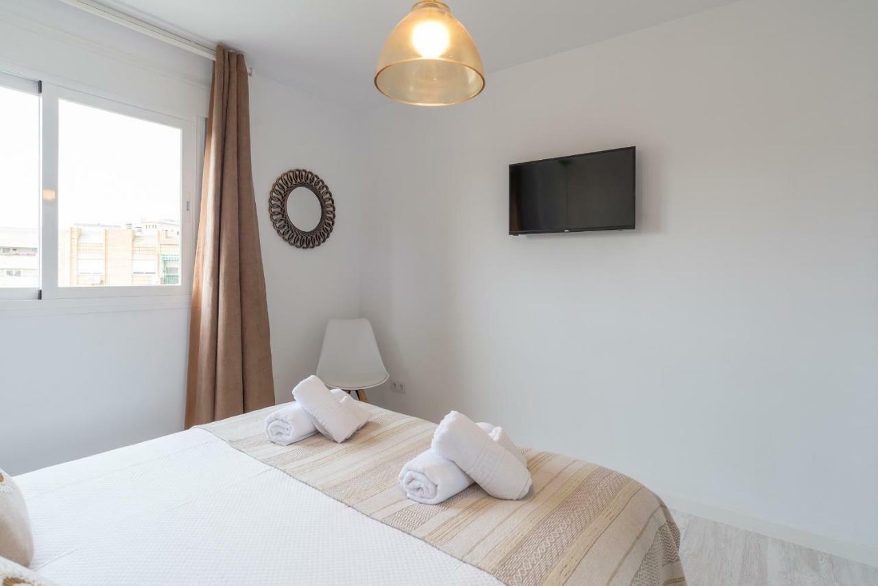 מאלגה Stunning Spacious City Apartment With Free Parking מראה חיצוני תמונה