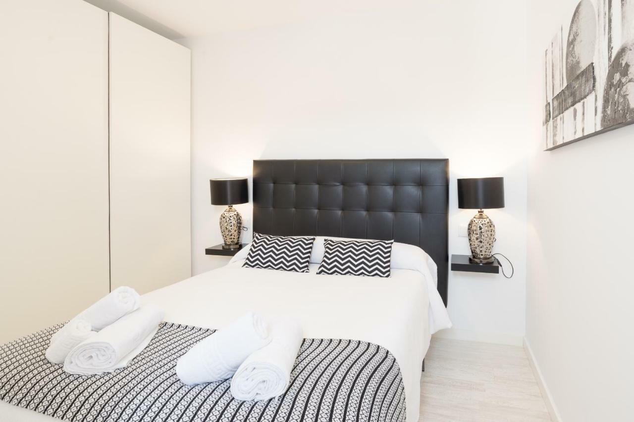 מאלגה Stunning Spacious City Apartment With Free Parking מראה חיצוני תמונה