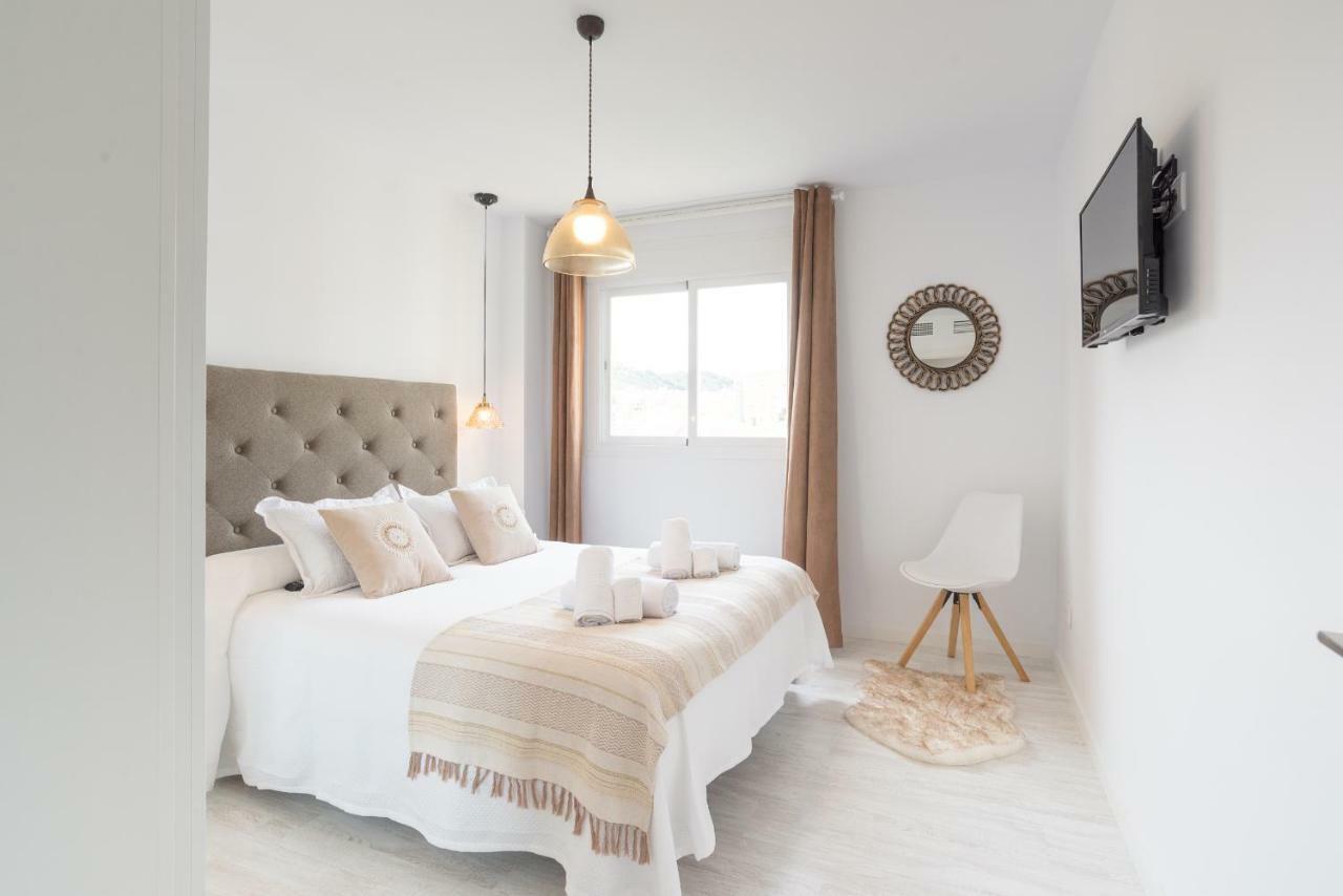 מאלגה Stunning Spacious City Apartment With Free Parking מראה חיצוני תמונה