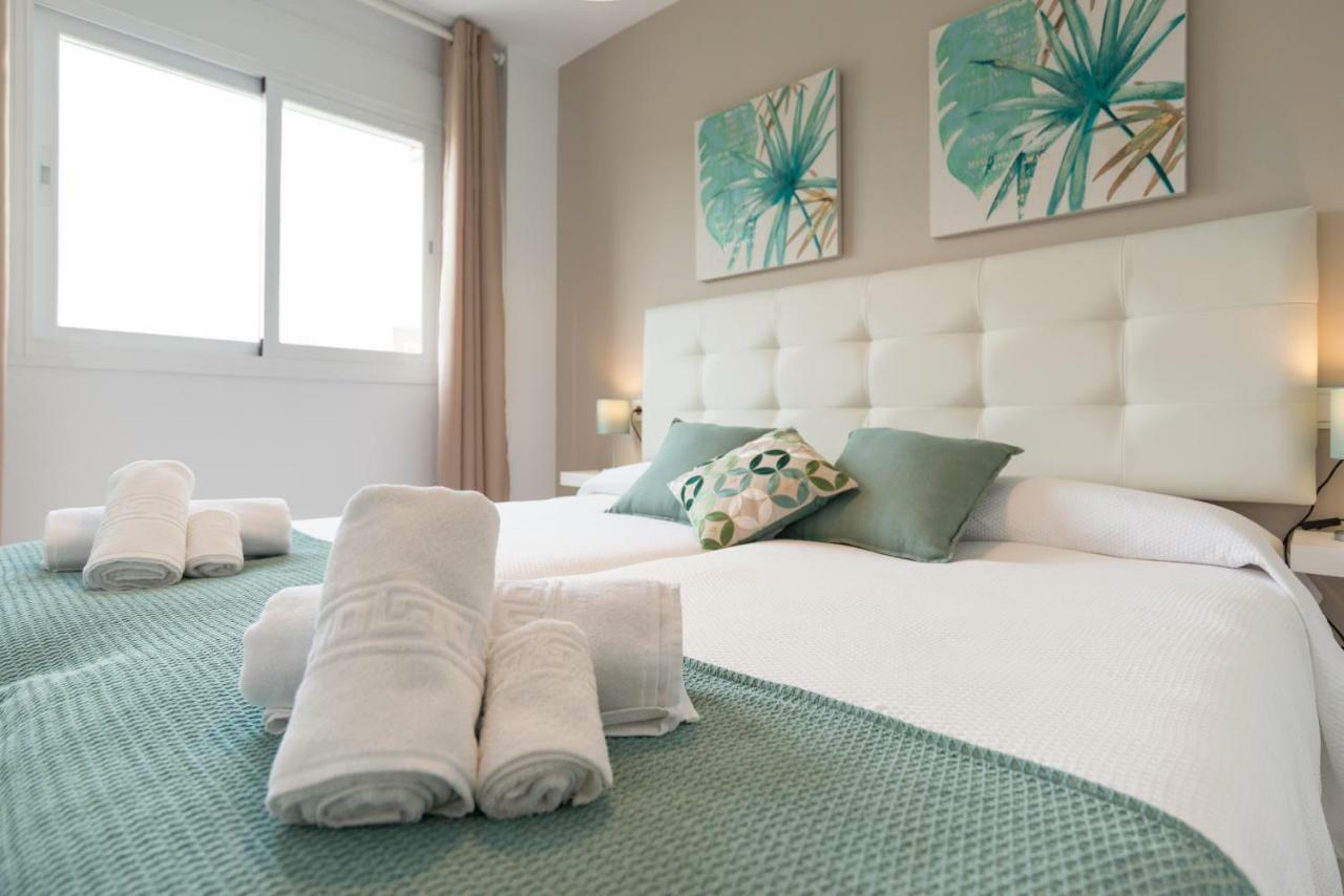 מאלגה Stunning Spacious City Apartment With Free Parking מראה חיצוני תמונה